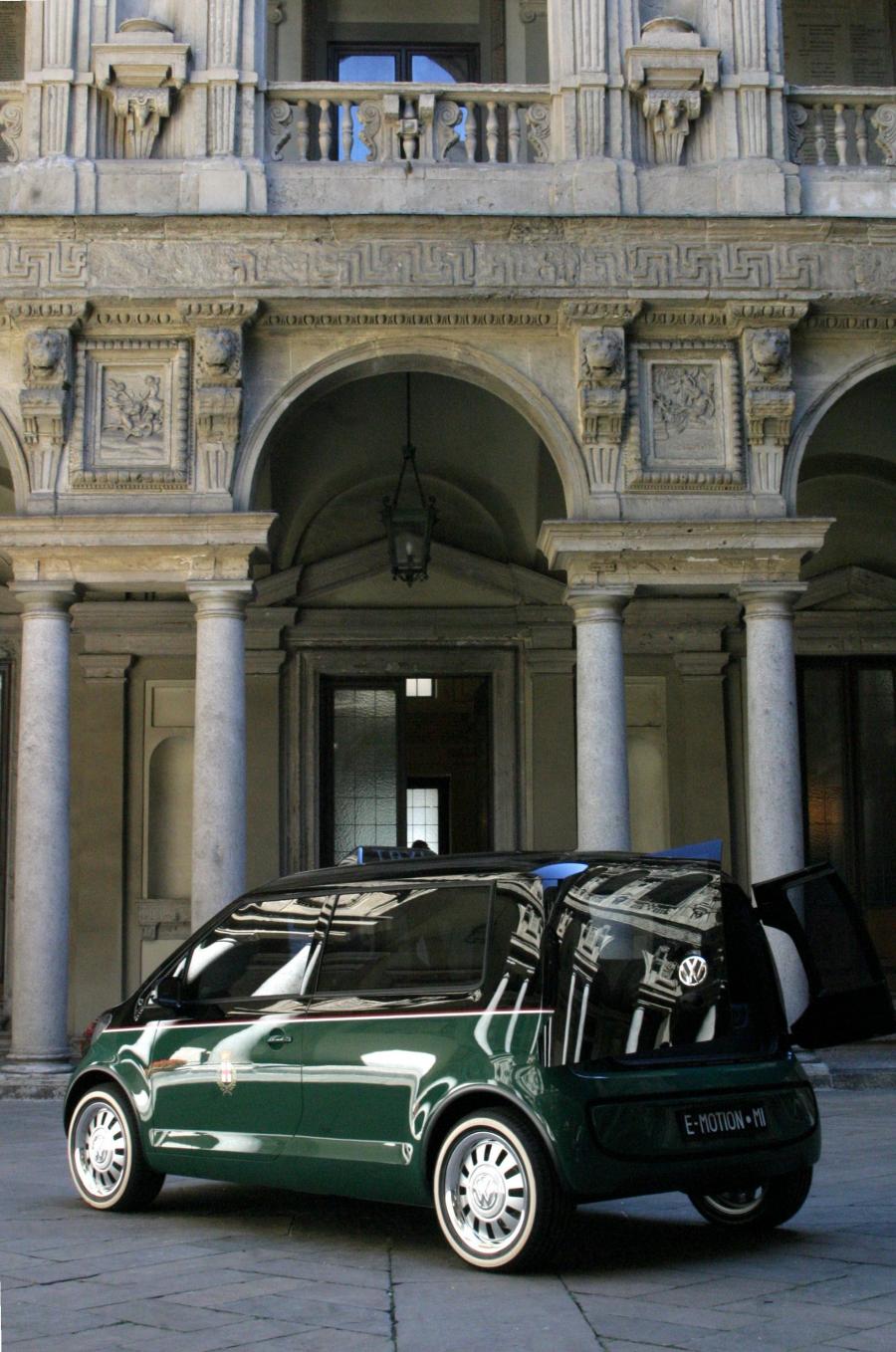  Volkswagen Milano Taxi Concept 2010 года  (фото 23 из 44)